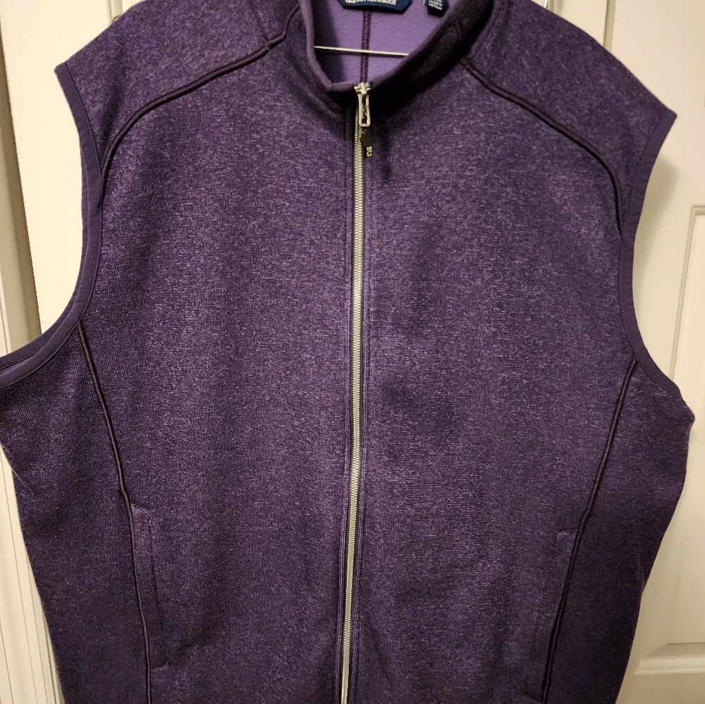 Men's Cutter & Buck vest